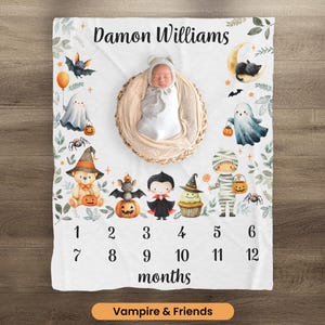 Jolie couverture d&#39;Halloween pour bébé, couverture avec prénom personnalisé vampire, couverture mensuelle de suivi de la croissance de bébé, décoration gothique pour chambre de bébé, cadeau pour nouvelle maman