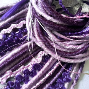 Set completo di dreads sintetici lisci e trecce strutturate, colori viola e lavanda, set Viking a doppia/singola estremità di Voron Dreads