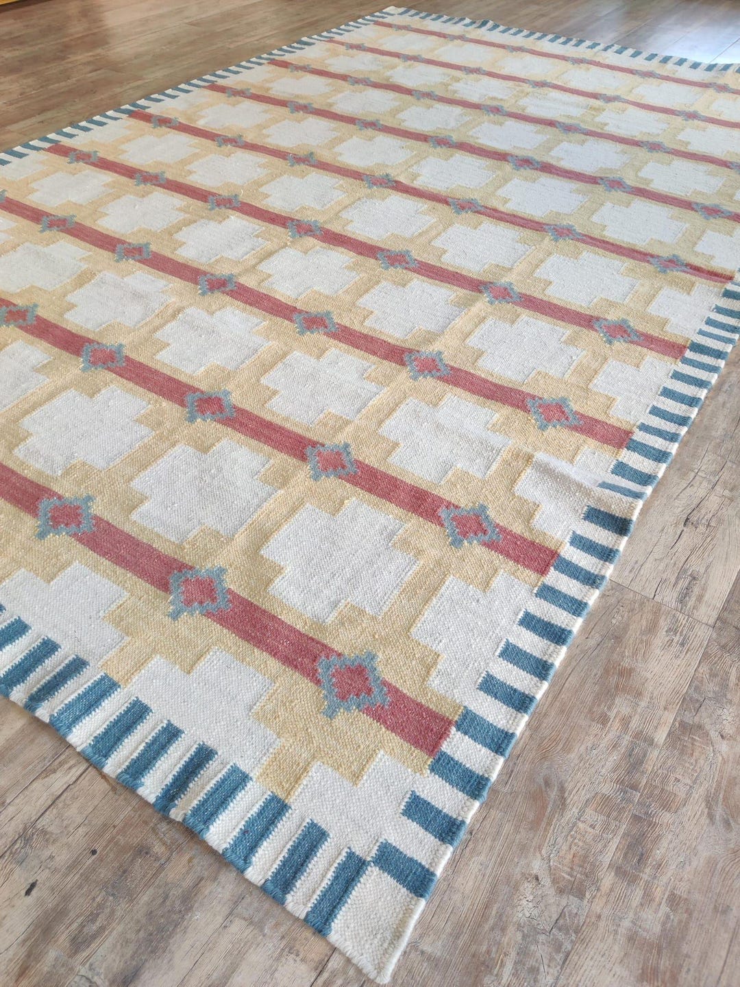 Kilim Rugs Border Handwoven Pastel Geometric Kilim Rug – Vintage Striped Border Boho Area ...
