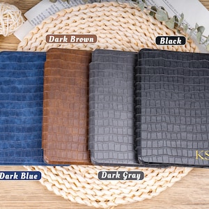 crocodile pattern leather Kindle cover with custom name embossing in gold foil