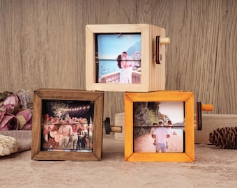 Custom Flip Book Frame Animation Box, Wooden Hand Motion Photo Album, Photo Flip Book Frame, Flipbook Gift, Memorial Gift, Christmas Gift