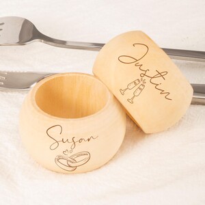 Anéis de guardanapo personalizados, Anéis de guardanapo de madeira com nome personalizado, Porta-guardanapos com nome gravado, Presente para casa nova, Decoração de mesa de Ação de Graças, Casamento