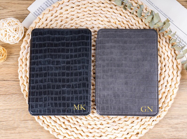 Custom name Kindle case with gold foil personalization and luxury texture