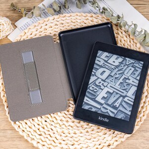 Personalized Kindle case for Paperwhite 11th and Basic 11th models with elegant crocodile texture