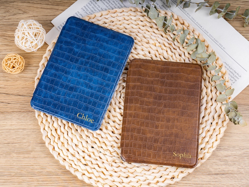 Stylish crocodile leather Kindle sleeve for Paperwhite 11th and 12th models