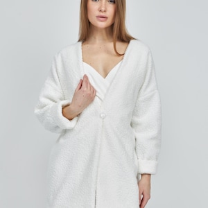 Bridal Cardigan Wedding Coat – Wool Shrug for Bride | Elegant Wedding Shawl | Cozy Wedding Wrap | Fall Bridal Jacket | Handmade Wedding Coat
