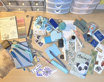 Scoop Bookish Bundle - 25 X Items - Stationary, Bookmarks, Star Picks!