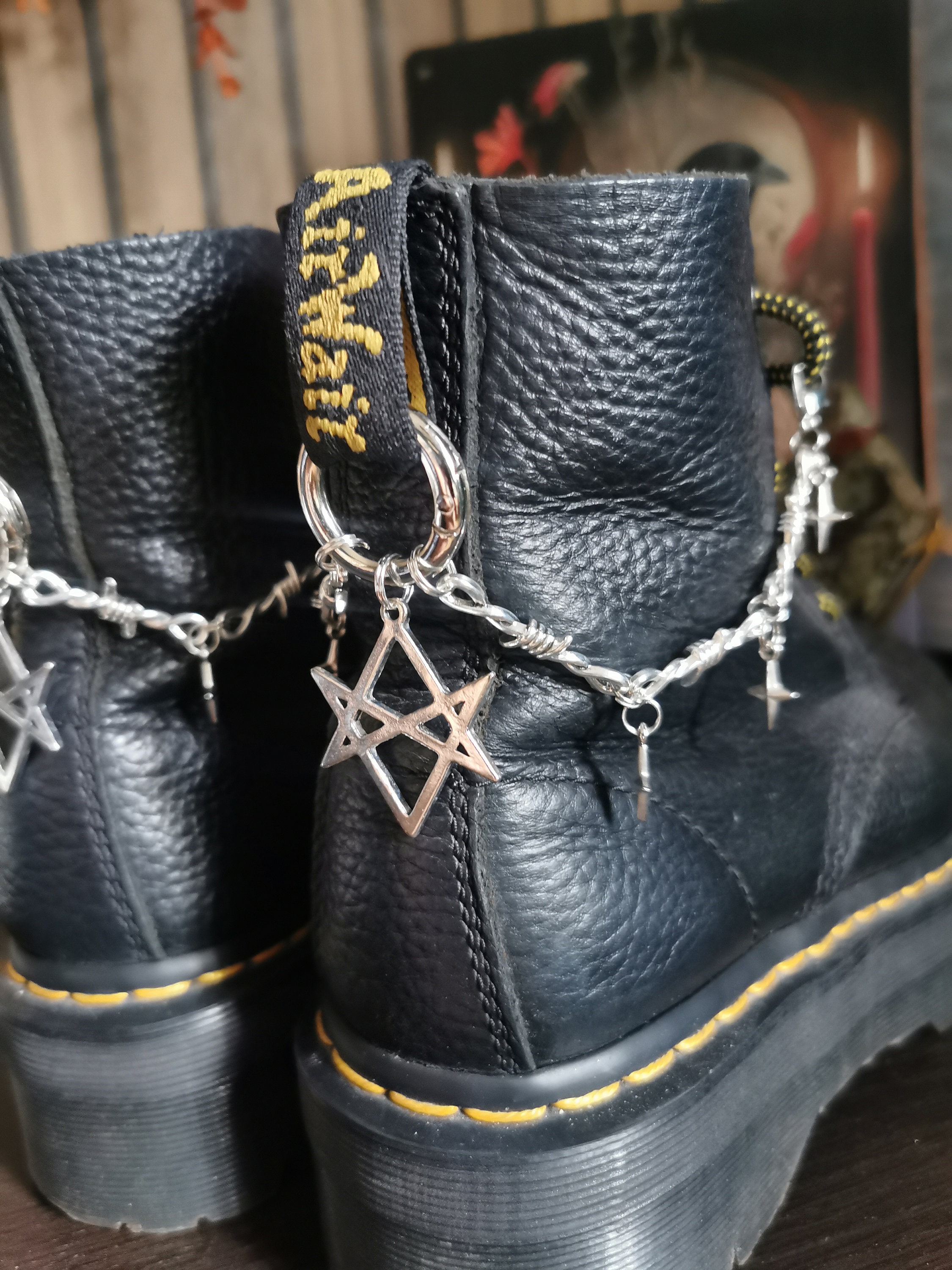bring me the horizon hexagram barbed wire dm boot chains, alternative gothic rock emo metal dr martens