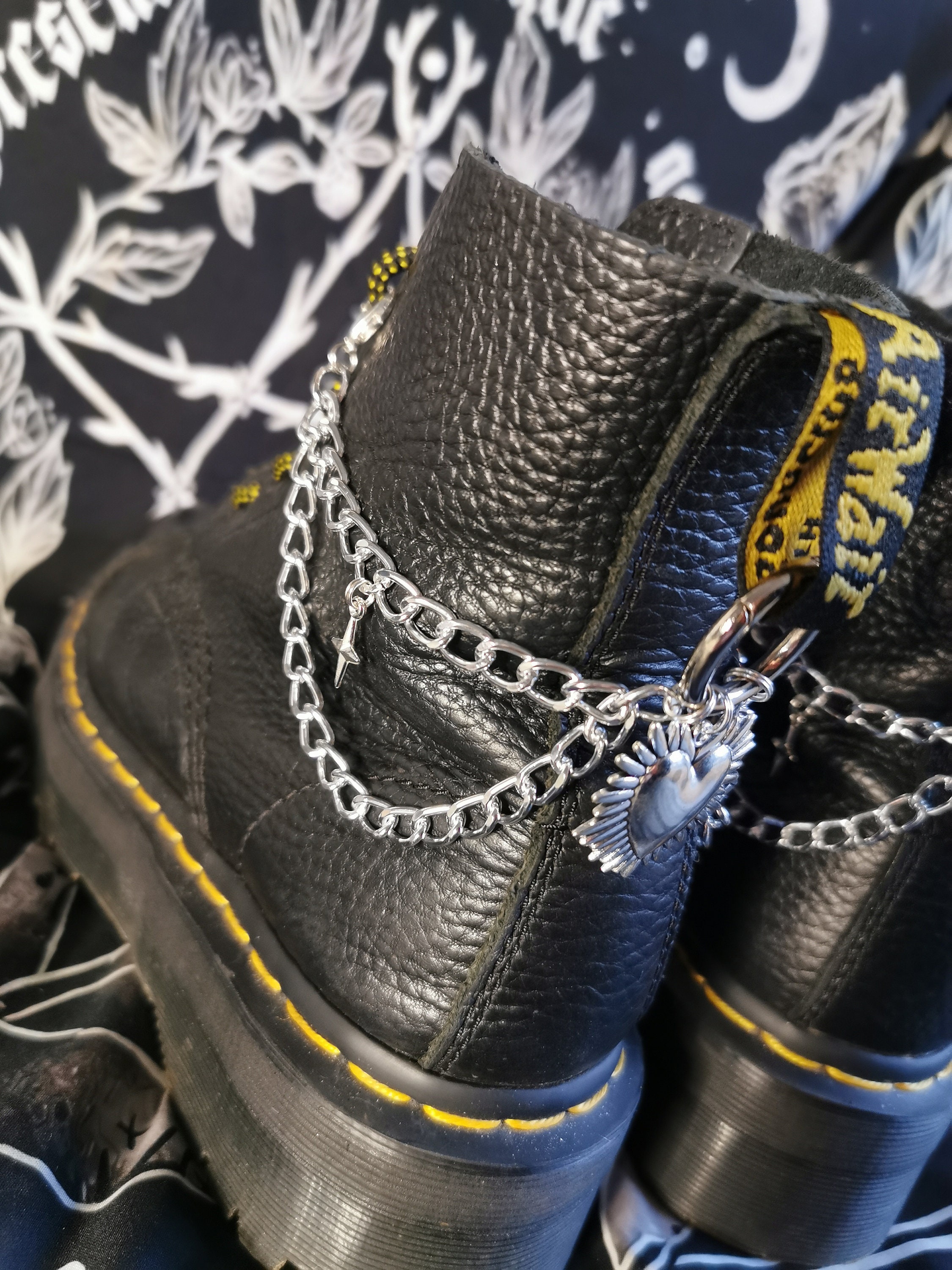 Sacred Heart Dm Boot Chains - Etsy