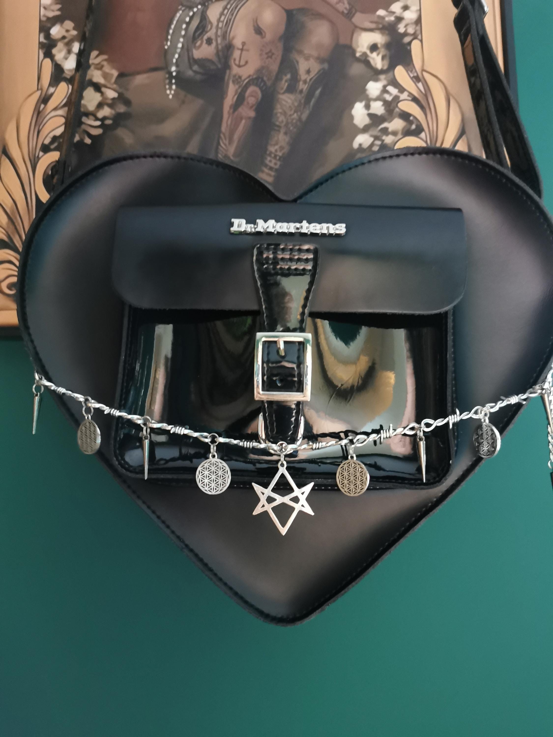 Bring Me the Horizon Keychain - Etsy