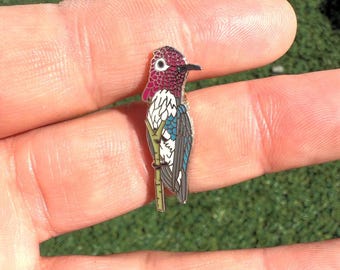Bee Hummingbird Enamel Pin: Locking Back Collector Pin