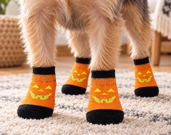 滑り止め付きハロウィン犬用ソックス（4足セット）— 不気味なジャック・オー・ランタン柄オレンジグリップペット用肉球プロテクター