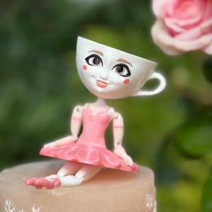 Funny Ballerina Ninja Espresso Decor, 3D Printed Italian Meme Gift for Coffee & Internet Culture Fans, Cappuccino Assassino Meme Figurine