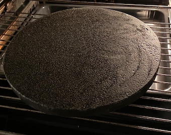 Pietra per pizza vulcanica naturale realizzata a mano, pietra da cucina da 38 cm, pietra di basalto, pietra da forno per griglia