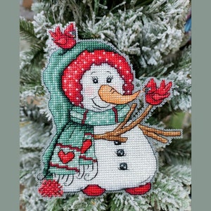 Modèle de point de croix compté Dame des neiges, broderie moderne DIY bonhomme de neige, fichier numérique PDF de Noël, travaux d'aiguille de la saga du nouvel an, toile en plastique