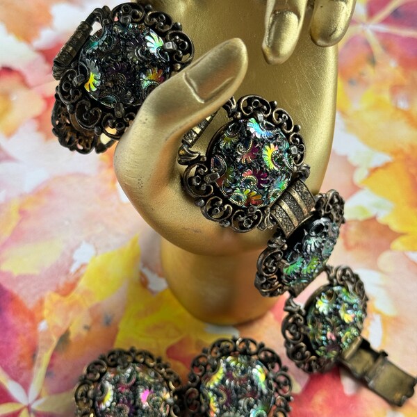 Vintage bracelet and earrings by Judy Lee