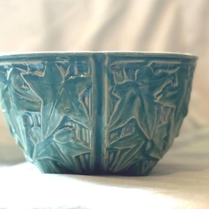 McCoy planter pot McCoy hanging planter pot Mc Coy flowerpot with embossed leaves Teal green pottery Hanging pot planter Collectible pottery