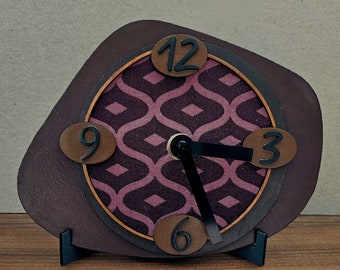 Unique Retro Tabletop Clock - Handmade Plywood Table Top clock with vintage Charm for Home Decor 17 cm - perfect gift/present