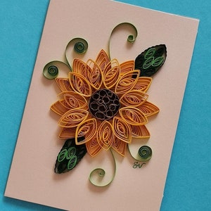 Tarjetas quilling hechas a mano para regalos y deseos.