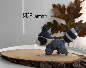 Modello PDF procione, modello PDF animale del bosco, tutorial di cucito animali della foresta, tutorial di cucito PDF per giocattolo in feltro, ornamento del bosco