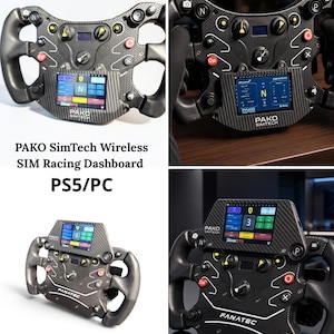 以下が含まれることがあります： PAKO SimTech製のPS5およびPC用ワイヤレスSIMレーシングダッシュボード。黒いカーボンファイバー製で、中央のデジタルディスプレイ画面、複数の円形ボタン、回転式ダイヤル、人間工学に基づいたグリップを備えており、レーシングステアリングホイールに取り付け可能です。