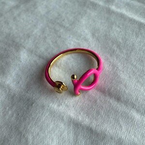 Stethoscope Ring - Adjustable ring for nurses, pre-med, STEM students, highly adjustable stethoscope design in HOT PINK