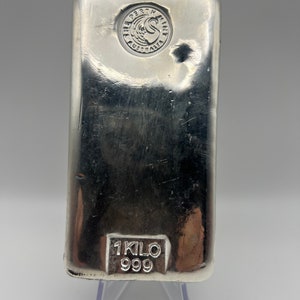 1 Kilo Perth Mint Silver Bar .999 Fine