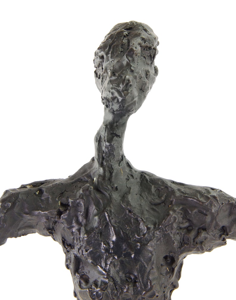 Alberto Giacometti Homme qui chavire Falling Man Statue en bronze Figure en bronze Sculpture en bronze Sculpture image 10