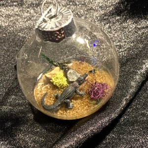 Crocodilian Ornament - Dark Green Crocodilian Ornament