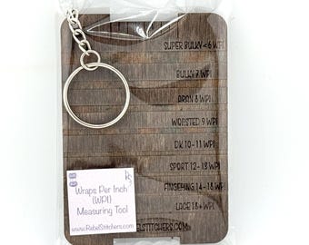 Handgemaakt garengewicht en omwikkelingen per inch (WPI) – houten sleutelhanger – 2,5 x 3,5 inch rechthoek – garenmeetinstrument, garengewichtmeetinstrument