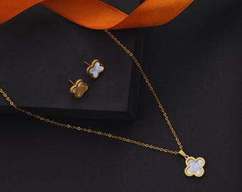 Superbe collier trèfle à feuilles | Collier plaqué or 14 carats | Collier trèfle personnalisé | Collier porte-bonheur pour femme | Cadeau pour femme