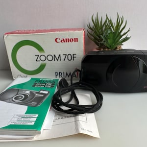 Canon Prima Zoom 70F 35mm Point and Shoot Film Camera