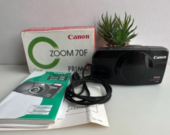 Canon Prima Zoom 70F 35mm Point and Shoot Film Camera