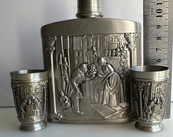 Vintage Pocket Tin Flask With Two Glasses 