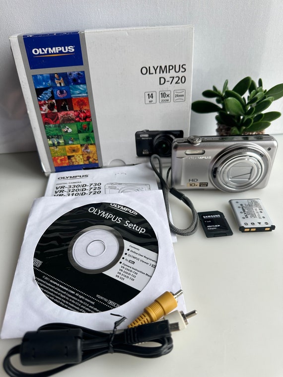 OLYMPUS E−420 ＆Nikon D70 Olympus E-420 vs. Nikon D70 - Camera Comparison