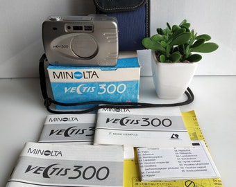 Vintage Film Camera Minolta Vectis 300 Point and Shoot
