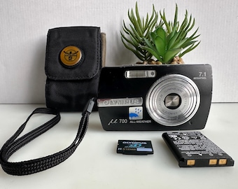 Digital camera Olympus Mju 700 7.1 MP