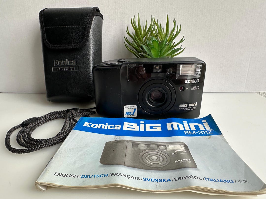 コニカ BIG mini SUPER COMPACT ZOOM BM-311Z Konica Big Mini Super Compact Zoom BM-311Z 35mm Point and Shoot