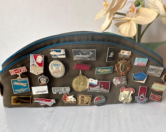 ソ連時代の切手334枚が入ったヴィンテージアルバム - Etsy 日本