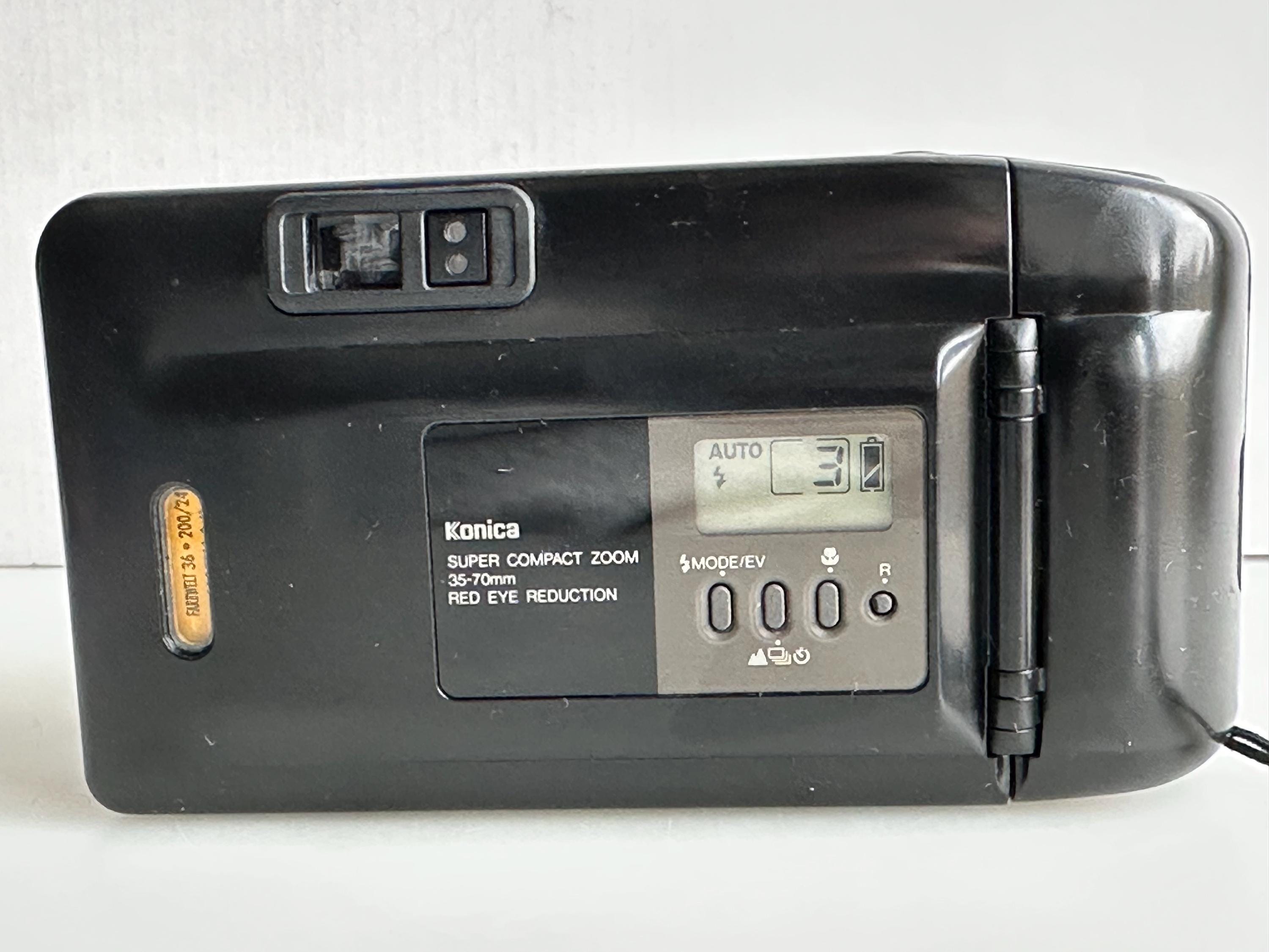 Konica Big Mini Super Compact Zoom BM-311Z 35mm Point and Shoot