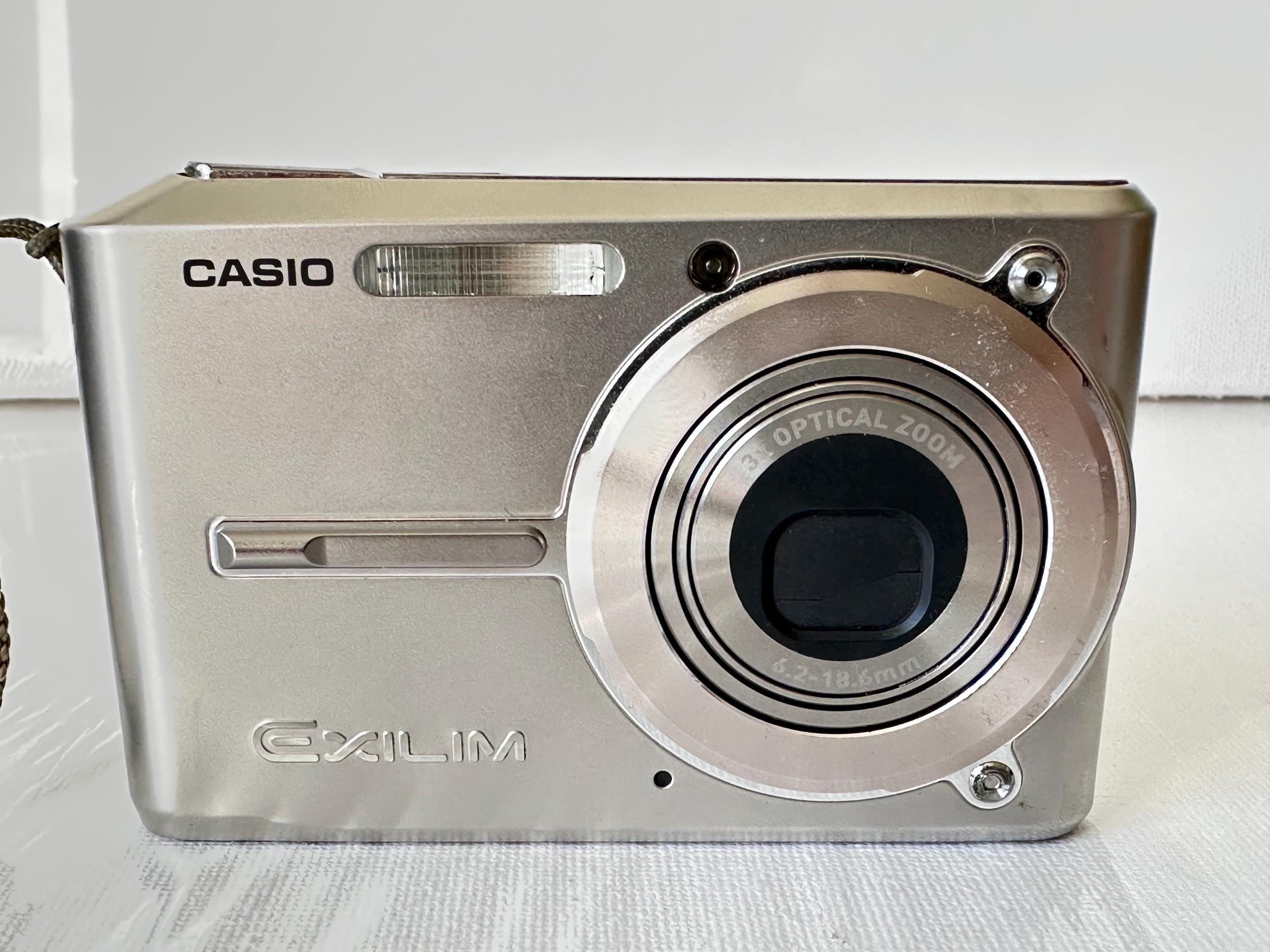 Digital Camera Casio Exilim EX-S600 6.0 MP - Etsy Canada