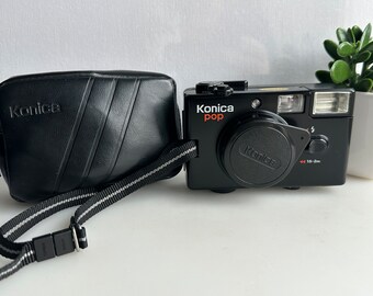 Film camera Konica POP 35 mm working