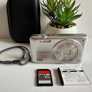 【希少】OLYMPUS VG-140 オールド コンデジ シルバー ソフトケース Olympus Vg 140 - Etsy