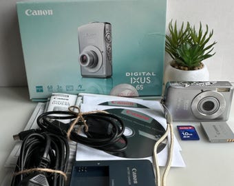 Canon IXY DIGITAL 920 IS Gold With 4gb Sdhc Card Digital Camera