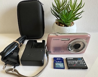 Gray Casio Exilim EX-Z85 -- 9.1MP -- Y2K Digicam Digital Retro CCD