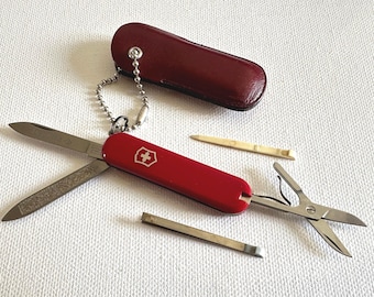 Victorinox Classic SD Miniature Pocket Knife