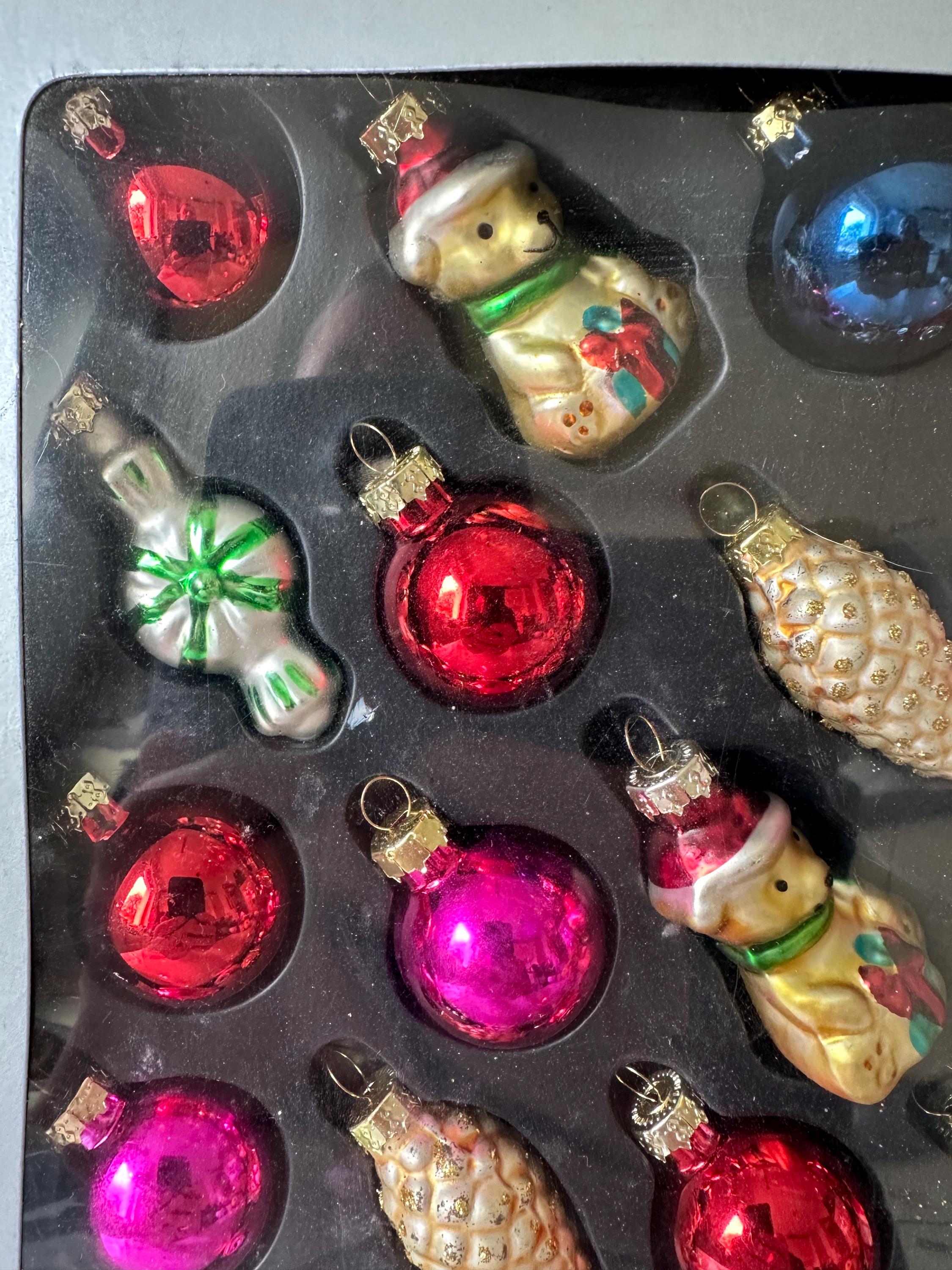 ヴィンテージガラスクリスマスカラフルオーナメントセットボックス入り