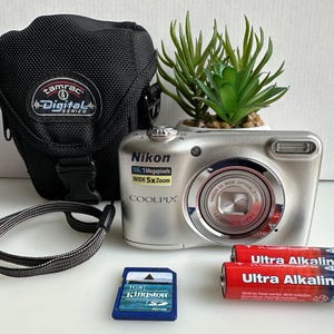 Digital camera Nikon Coolpix A10 16.1 MP