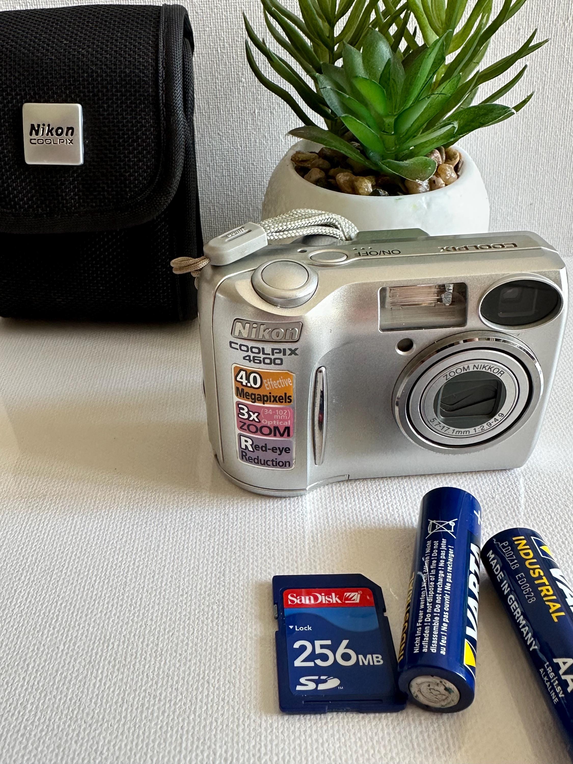 Digital Camera Nikon Coolpix 4600 4.0 МP - Etsy