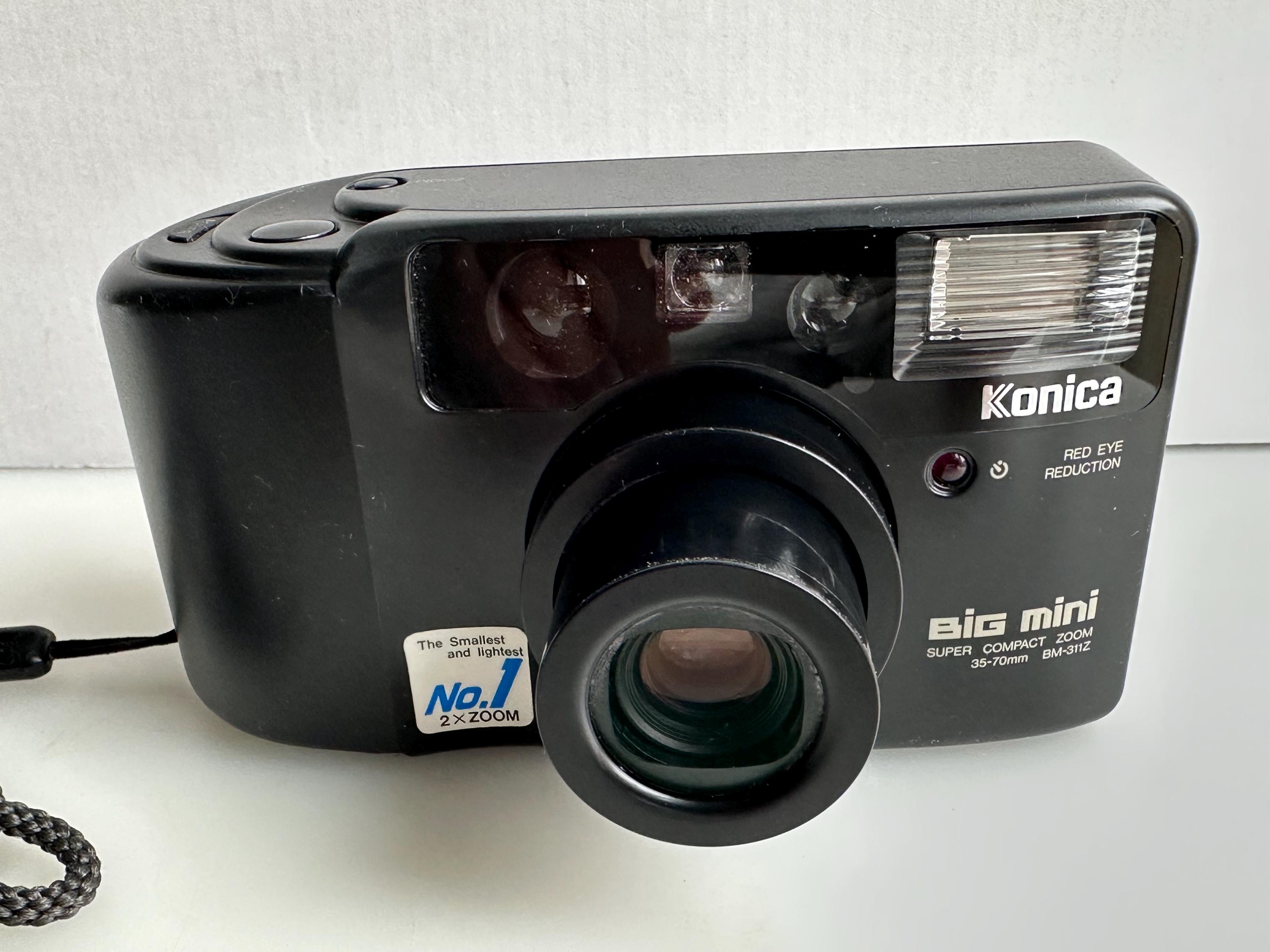 Konica Big Mini Super Compact Zoom BM-311Z 35mm Point and Shoot